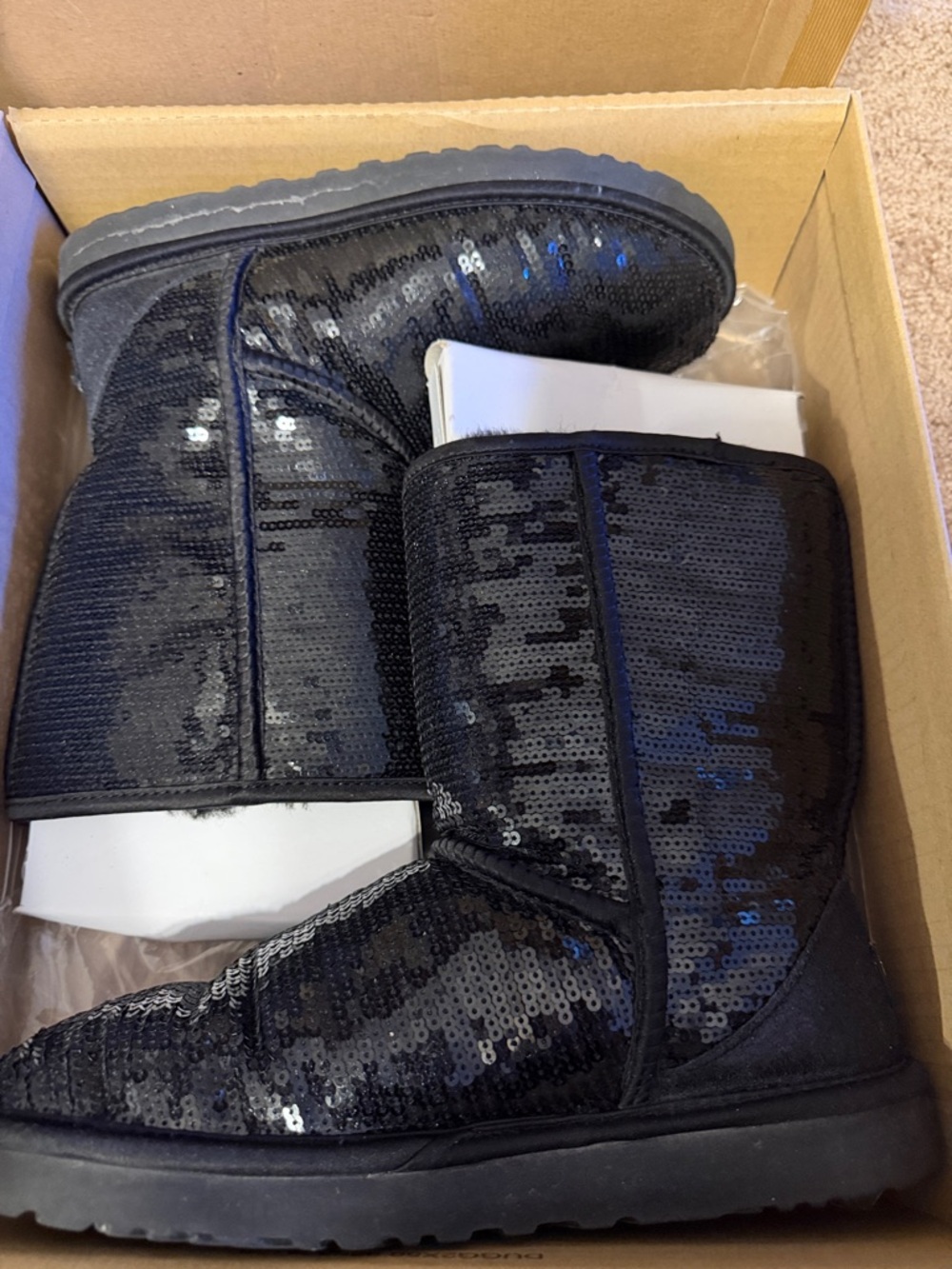 UGG Classic short sparkles